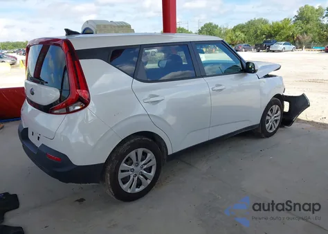 2020 Kia Soul Lx z USA, uszkodzony, nr VIN KNDJ23AU3L7045267